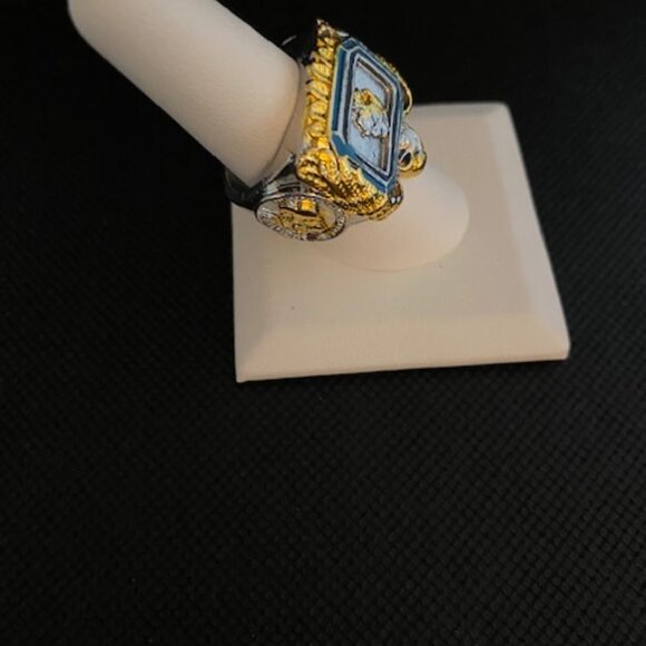 Men's Size 9 Ring with Gold and Turquoise Native American with Eagle - Picture 3 of 6